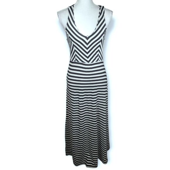 MONTEAU BLACK & WHITE STRIPE MAXI DRESS SZ.M EUC - Picture 1 of 6